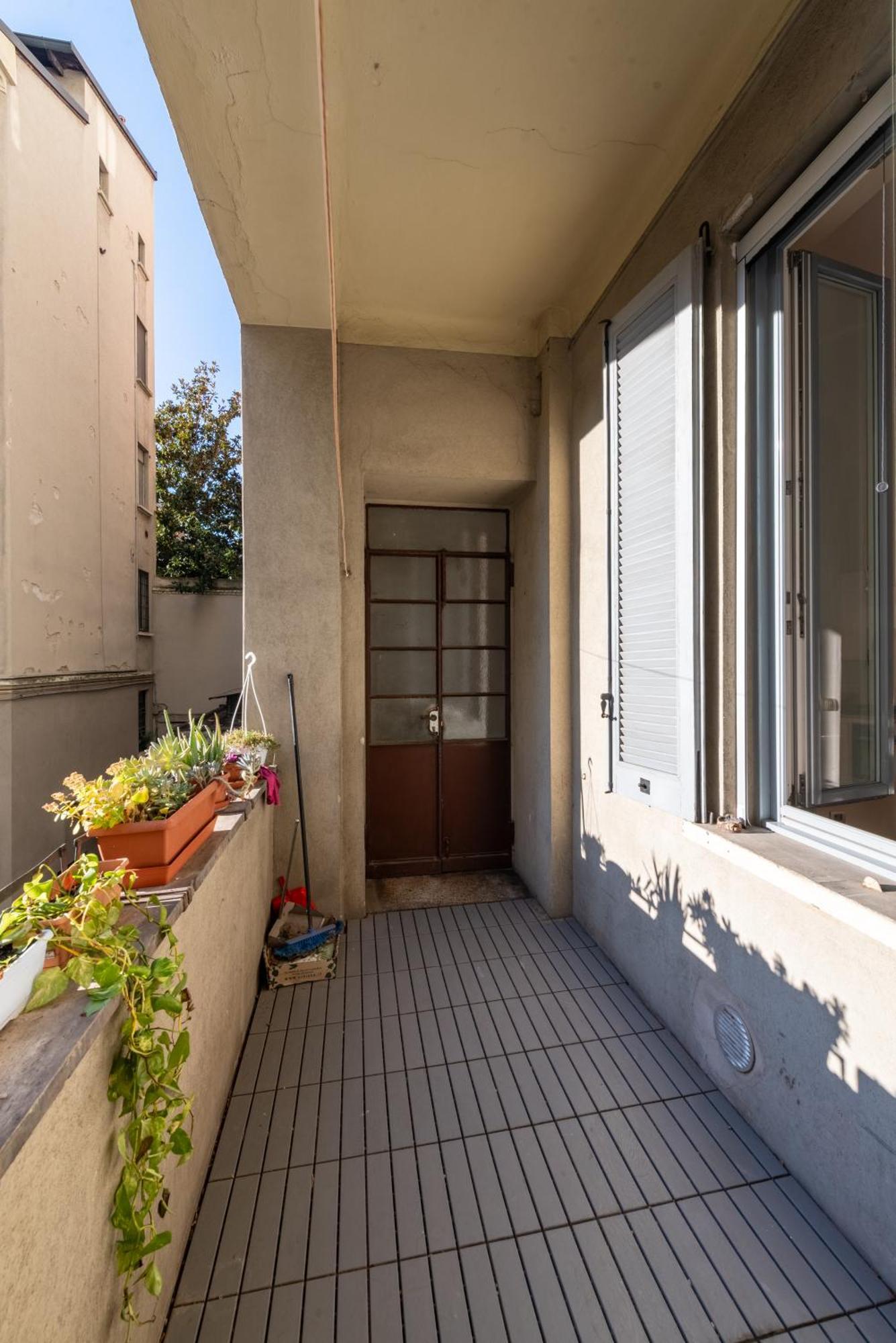 10' Duomo & Central Station Large Apartment Milan Extérieur photo